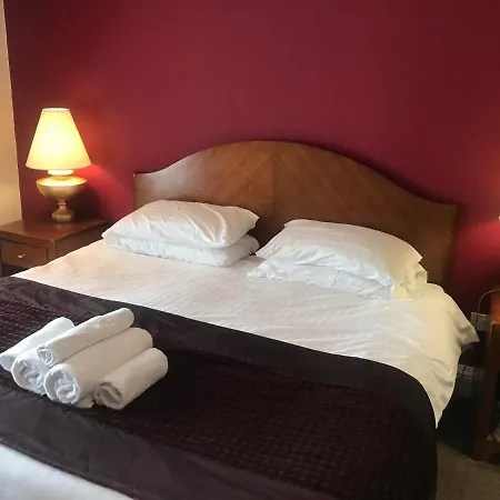The Royal Hotel